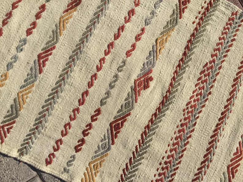 Vintage Kilim Rug 137cm x 62cm Turkish Design