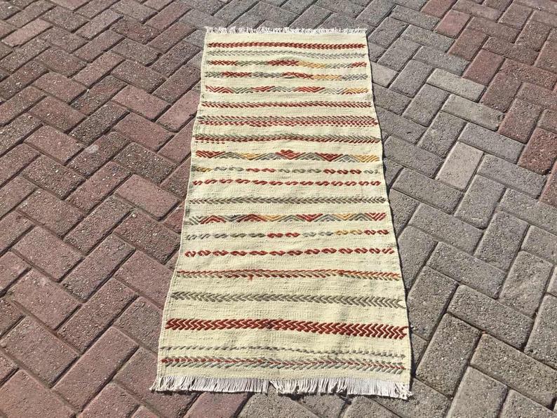 Vintage Kilim Rug 137cm x 62cm Turkish Design