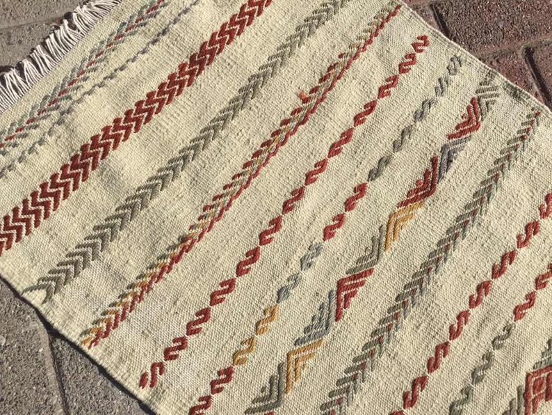 Vintage Kilim Rug 137cm x 62cm Turkish Design