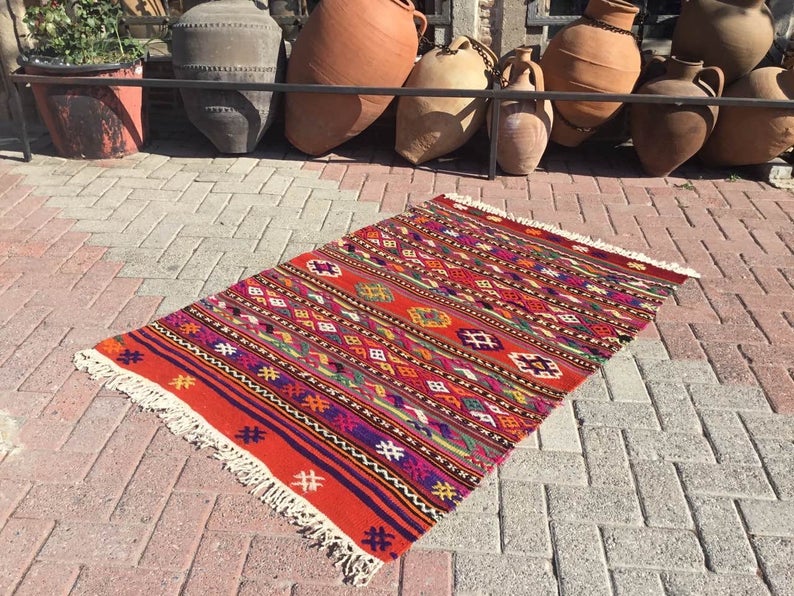 Vintage Kilim Rug 150cm x 111cm Handmade Western Turkey