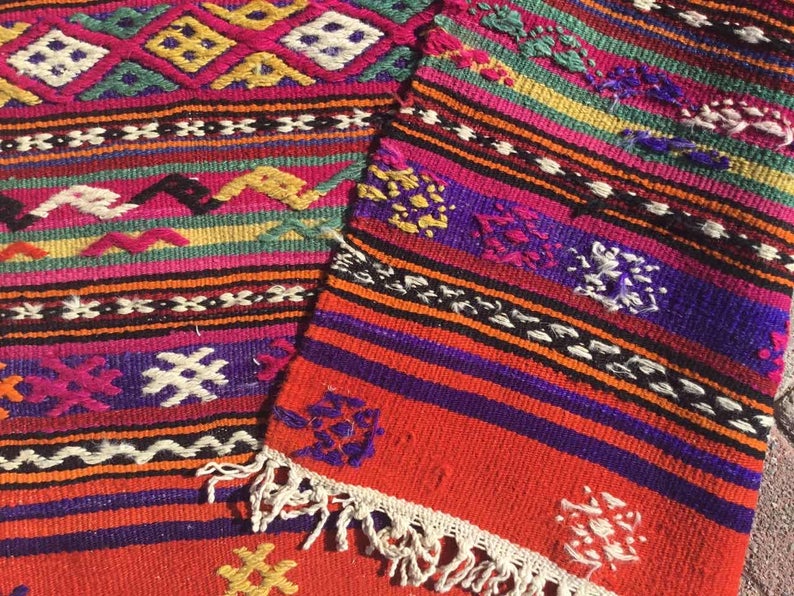 Vintage Kilim Rug 150cm x 111cm Handmade Western Turkey