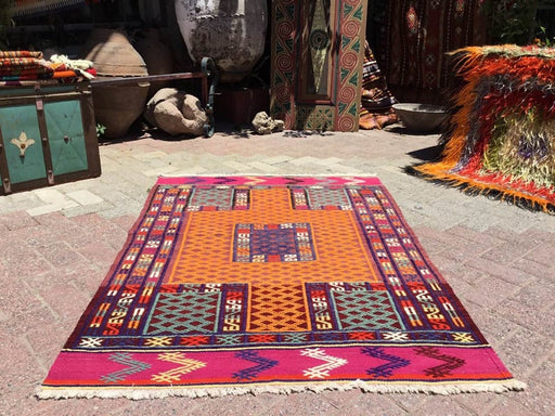 Vintage Kilim Rug 152Cm X 106Cm Turkish Design