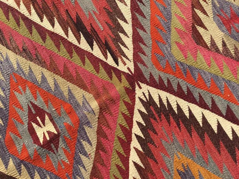 Vintage Kilim Rug 156cm x 122cm Turkish Handwoven Design