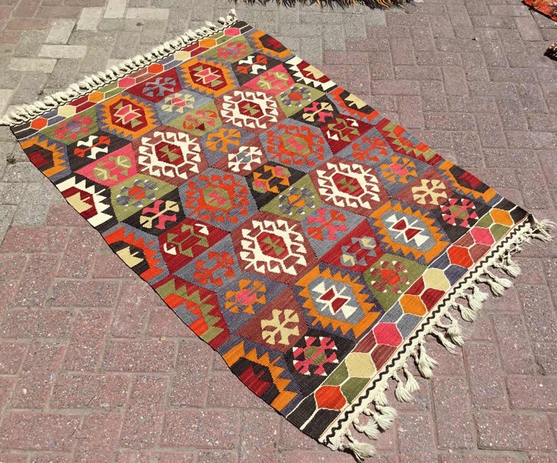 Vintage Kilim Rug 158cm x 114cm Western Turkey