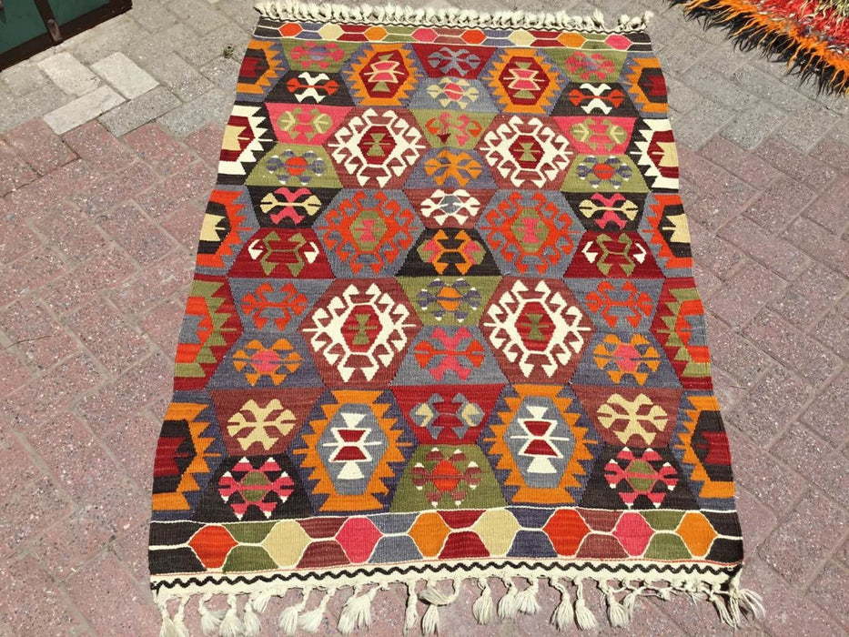 Vintage Kilim Rug 158cm x 114cm Western Turkey
