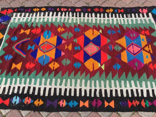 Vintage Kilim Rug 171cm x 105cm Handmade Turkish Textile