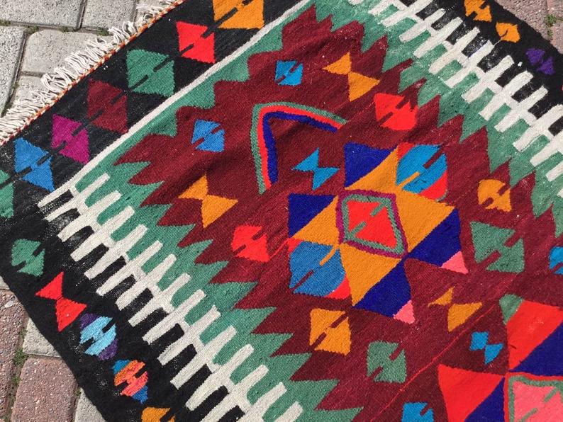 Vintage Kilim Rug 171cm x 105cm Handmade Turkish Textile