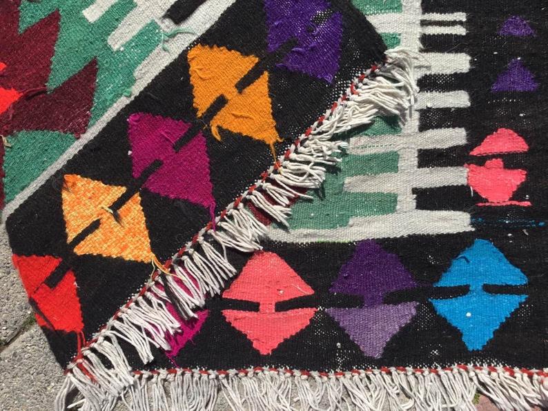 Vintage Kilim Rug 171cm x 105cm Handmade Turkish Textile