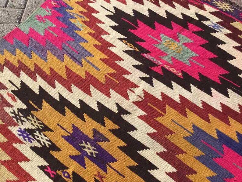 Vintage Kilim Rug 184cm x 136cm From Western Turkey