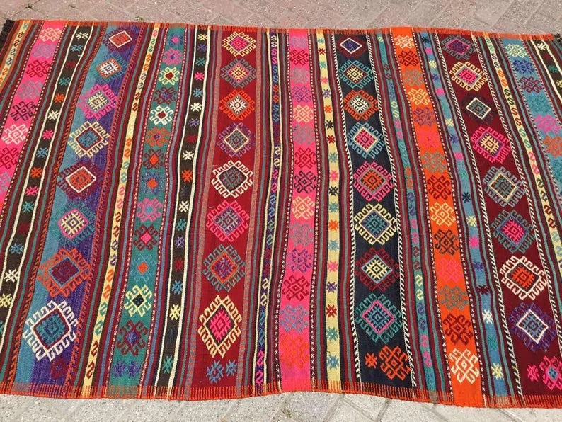 Vintage Kilim -matto 230cm x 146cm Länsi-Turkki