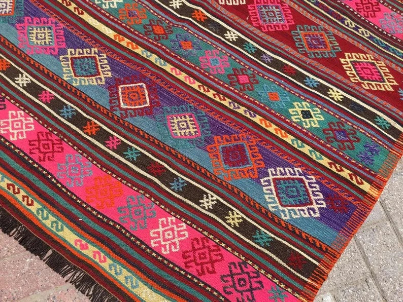 Vintage Kilim -matto 230cm x 146cm Länsi-Turkki