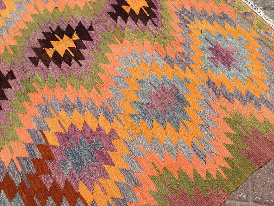 Vintage Kilim -matto 248x180 cm käsin kehrätty villapuuvilla