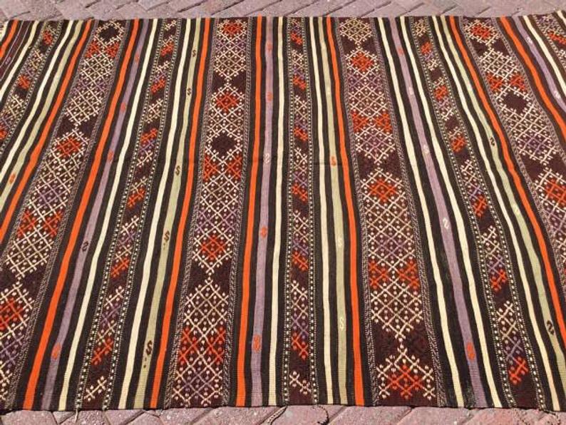 Vintage Kilim Rug 251cm x 162cm Made in Turkey