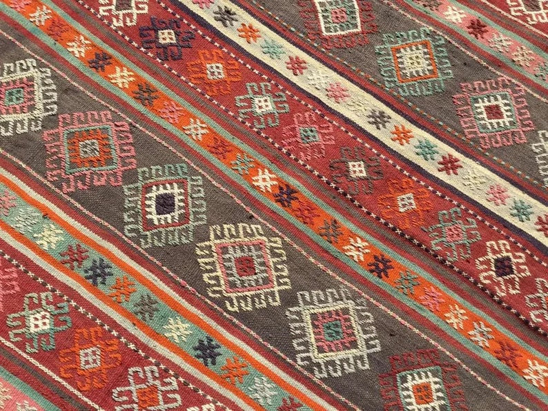 Vintage Kilim -matto 255cm x 161cm Käsintehty turkkilainen villa