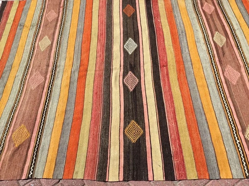 Vintage Kilim -matto 258cm x 177cm käsin kehrätty villakalkkuna