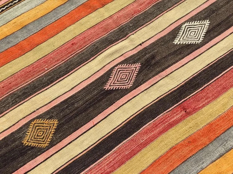Vintage Kilim Rug 258cm x 177cm Hand Spun Wool Turkey