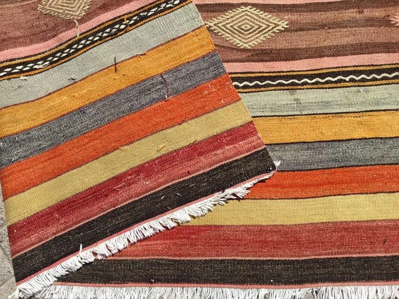 Vintage Kilim Rug 258cm x 177cm Hand Spun Wool Turkey