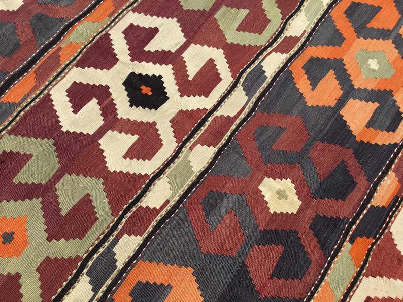 Vintage Kilim -matto 259 x 172 cm käsin kehrätty villapuuvilla