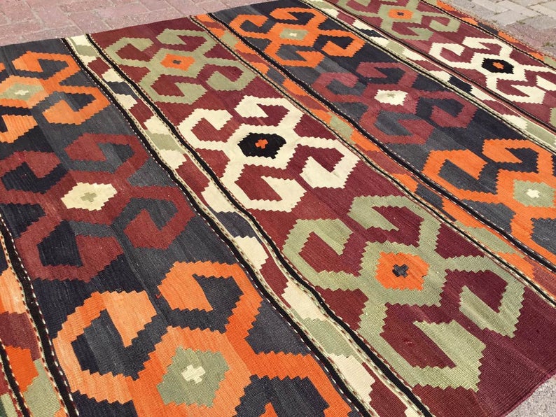 Vintage Kilim -matto 259 x 172 cm käsin kehrätty villapuuvilla