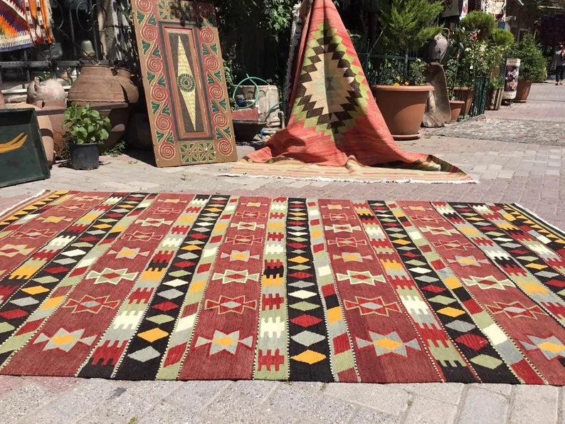 Vintage Kilim Rug 267cm x 175cm Handwoven Wool Turkey