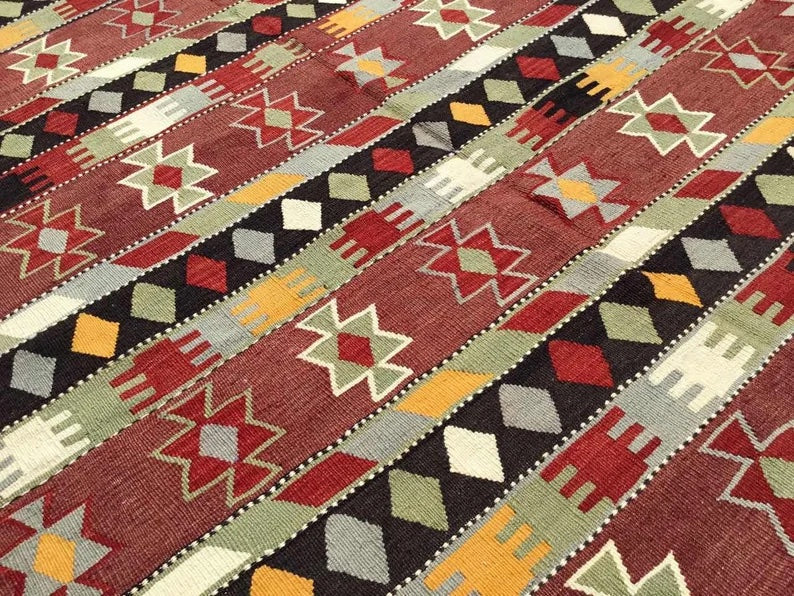 Vintage Kilim Rug 267cm x 175cm Handwoven Wool Turkey