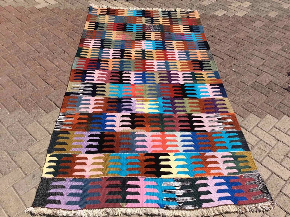 Vintage Kilim Rug 269cm x 143cm Handmade Wool Cotton