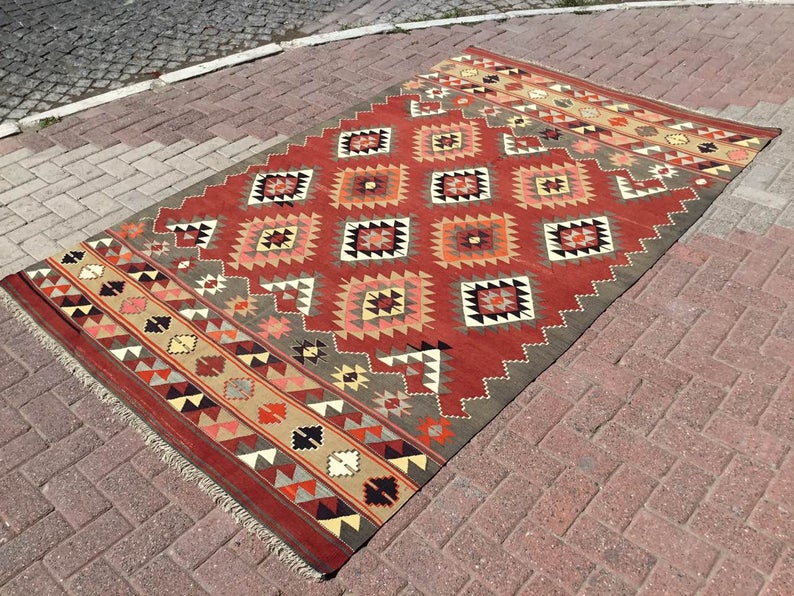 Vintage Kilim Rug 275cm x 170cm Hand Spun Wool