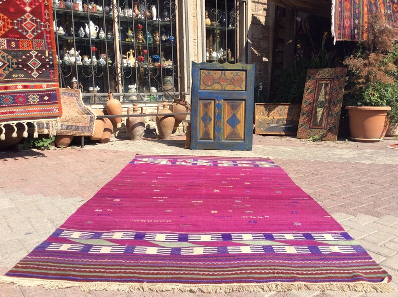 Vintage Kilim Rug 276cm x 156cm Handwoven Wool