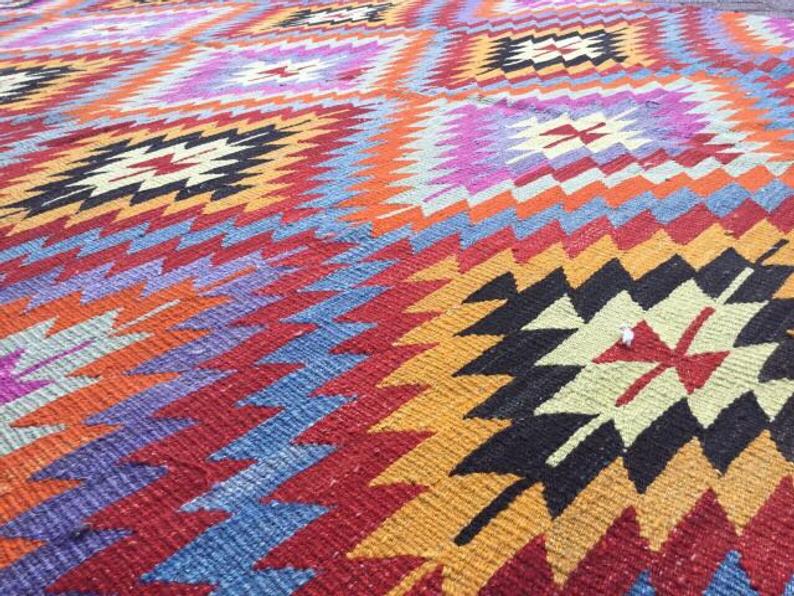 Vintage Kilim -matto 276cm x 181cm Käsintehty villapuuvilla