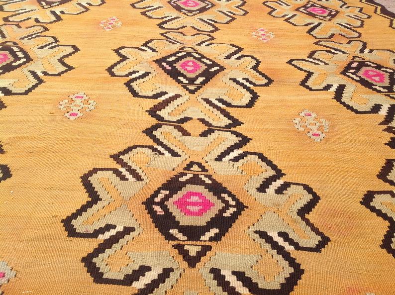 Vintage Kilim Rug 279cm x 203cm Handmade from Turkey