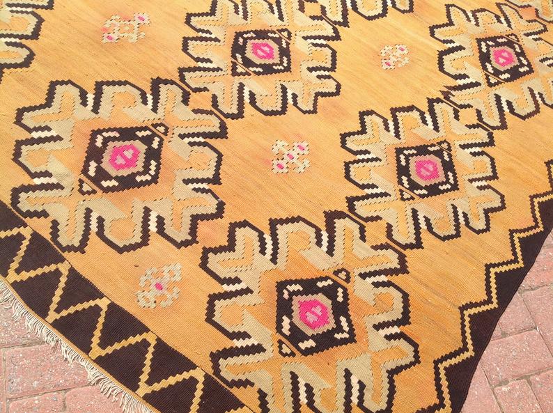Vintage Kilim Rug 279cm x 203cm Handmade from Turkey