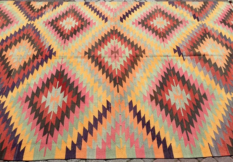 Vintage Kilim -matto 280cm x 190cm käsin kehrätty villapuuvilla