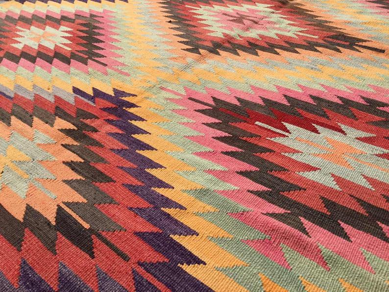 Vintage Kilim -matto 280cm x 190cm käsin kehrätty villapuuvilla