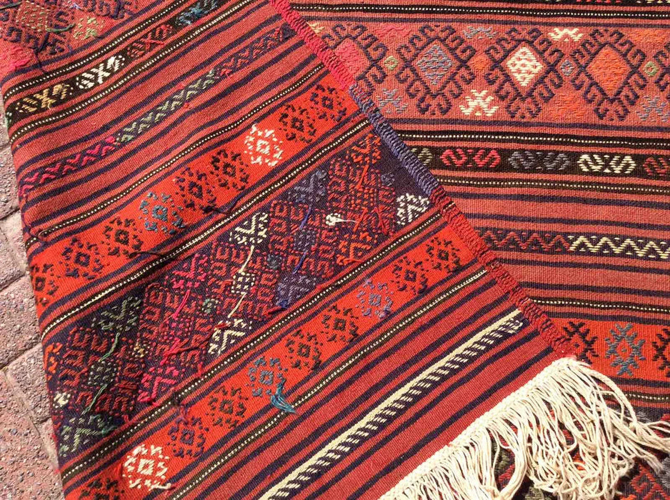 Vintage Kilim Rug 288cm x 176cm Handmade in Turkey