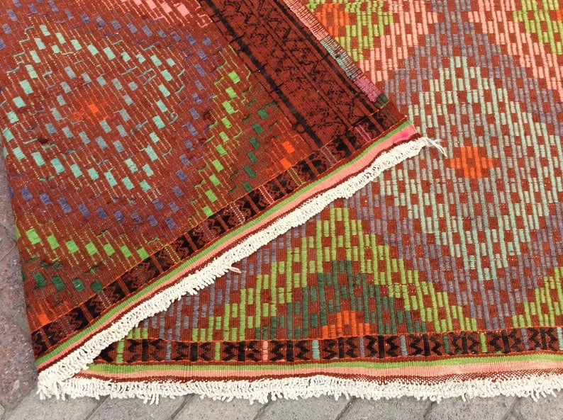 Tappeto Kilim vintage 290 cm x 196 cm dalla Turchia occidentale