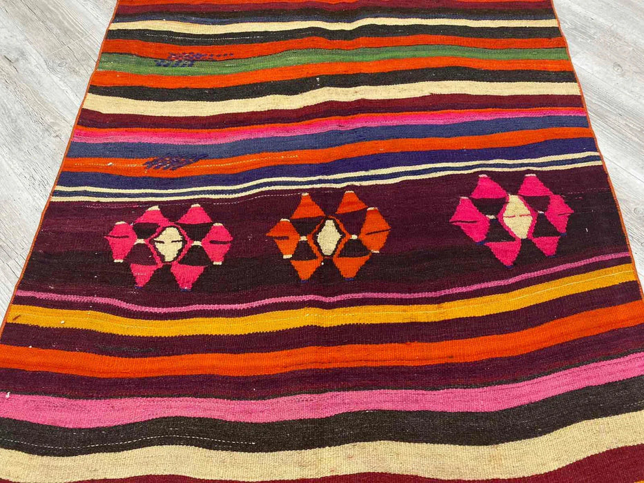 Vintage Kilim -matto 296cm x 116cm Valmistettu Turkissa