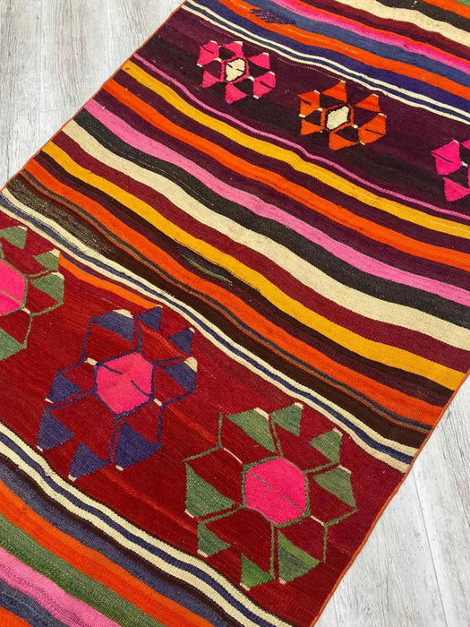 Vintage Kilim -matto 296cm x 116cm Valmistettu Turkissa