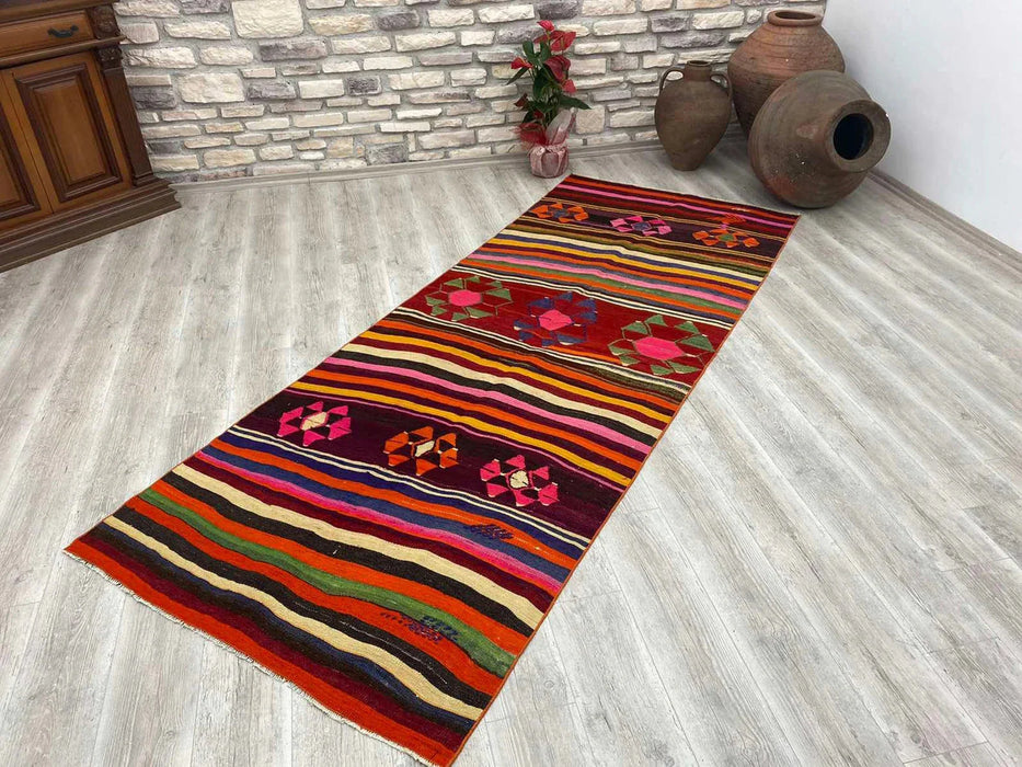 Vintage Kilim -matto 296cm x 116cm Valmistettu Turkissa