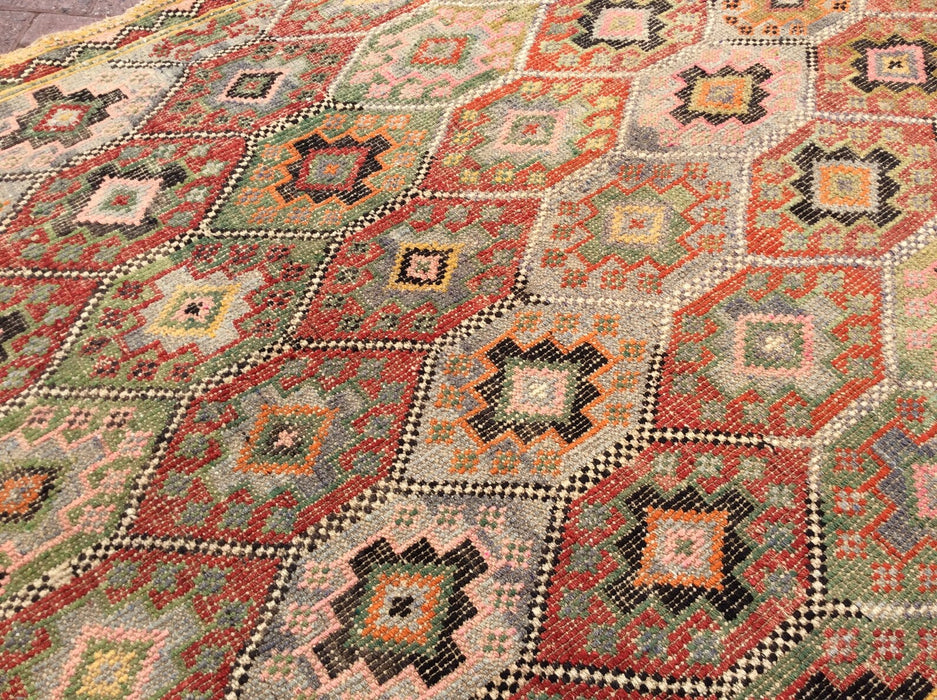 Tappeto Kilim vintage 307 cm x 178 cm dalla Turchia