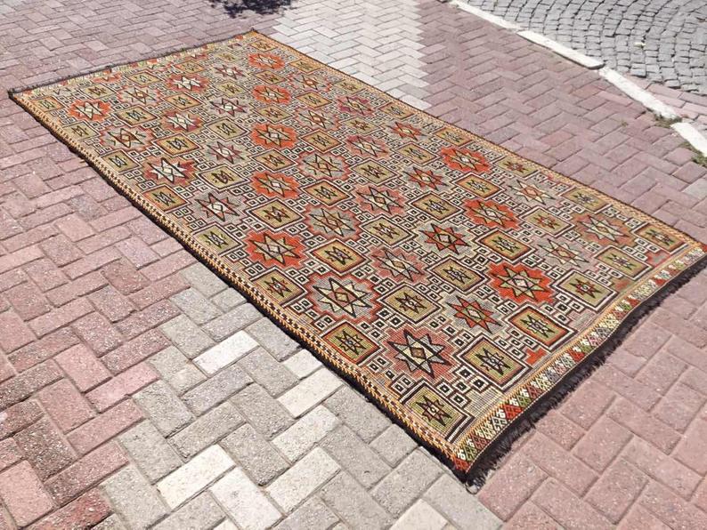 Tappeto Kilim vintage 310 cm x 161 cm dalla Turchia occidentale