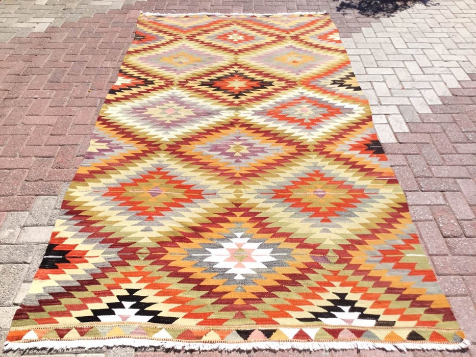 Vintage Kilim -matto 310cm x 171cm Käsintehty villapuuvilla