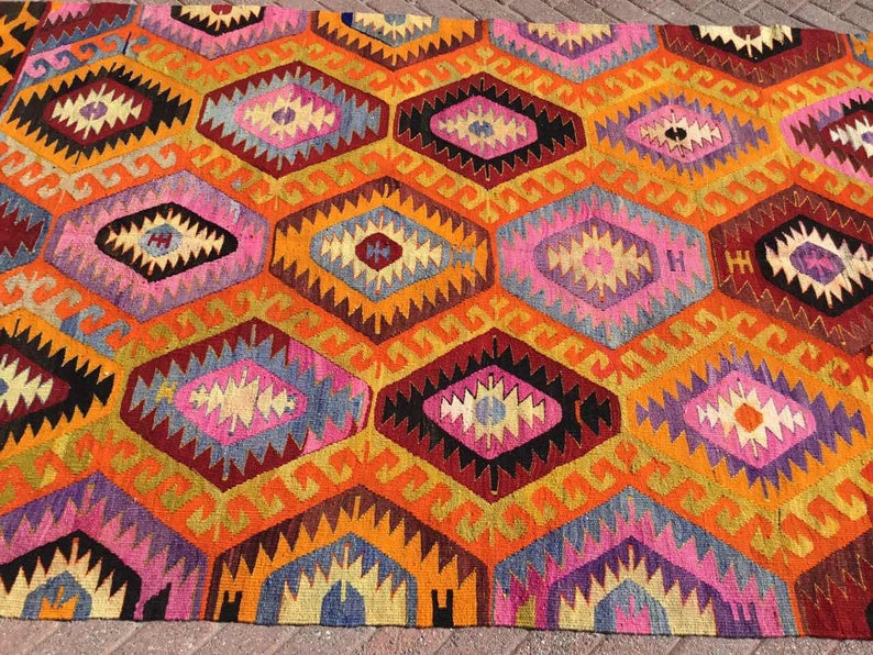 Vintage Kilim -matto 312cm x 180cm käsin kehrätty villapuuvilla