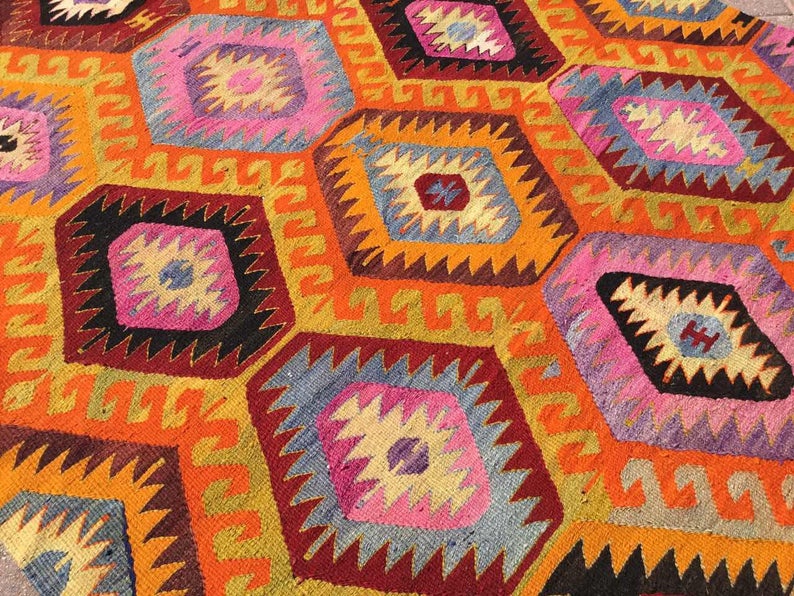 Vintage Kilim -matto 312cm x 180cm käsin kehrätty villapuuvilla