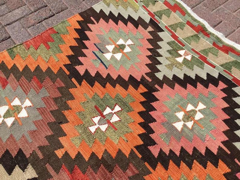 Tappeto Kilim vintage 331 cm x 171 cm dalla Turchia occidentale