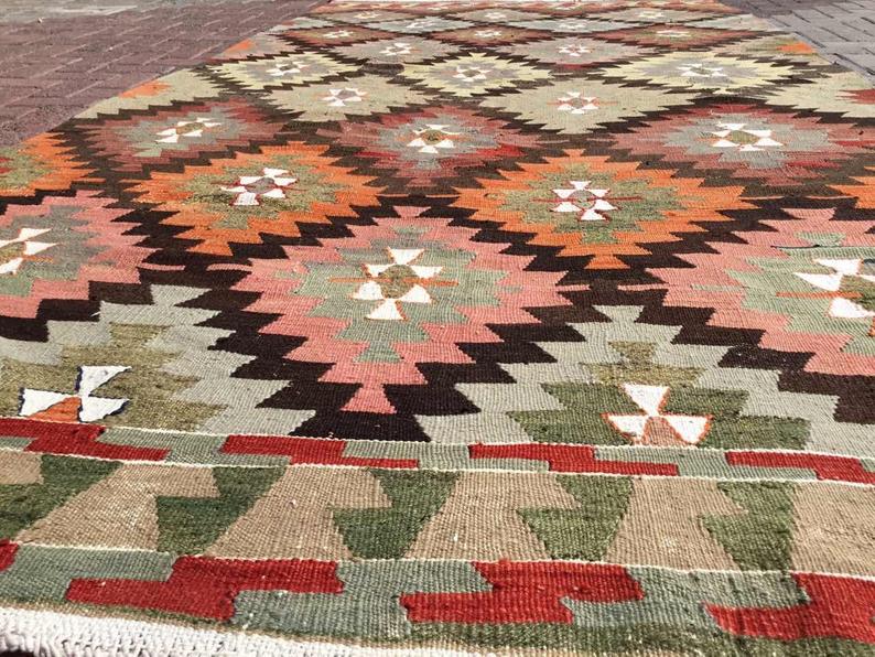 Tappeto Kilim vintage 331 cm x 171 cm dalla Turchia occidentale