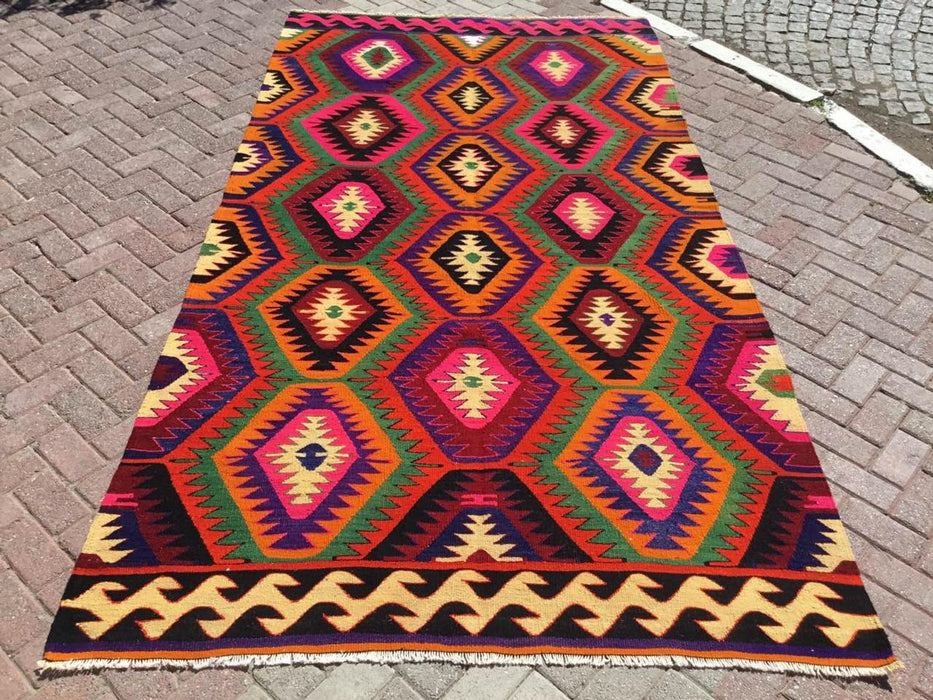 Vintage Kilim -matto 332cm x 178cm käsin kehrätty villapuuvilla