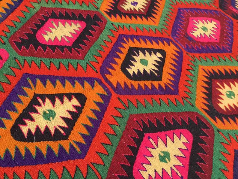 Vintage Kilim -matto 332cm x 178cm käsin kehrätty villapuuvilla