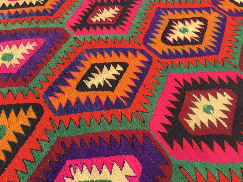 Vintage Kilim -matto 332cm x 178cm käsin kehrätty villapuuvilla