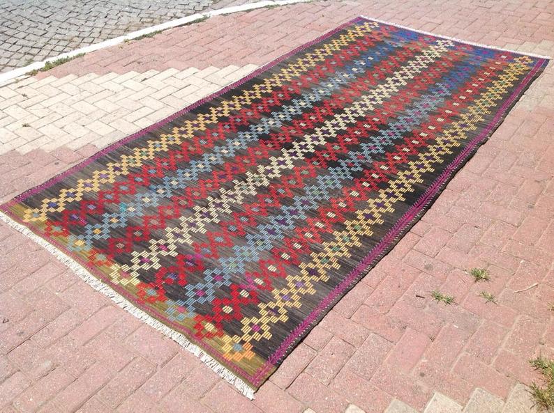 Tappeto Kilim vintage 332 cm x 226 cm realizzato a mano in lana di tacchino