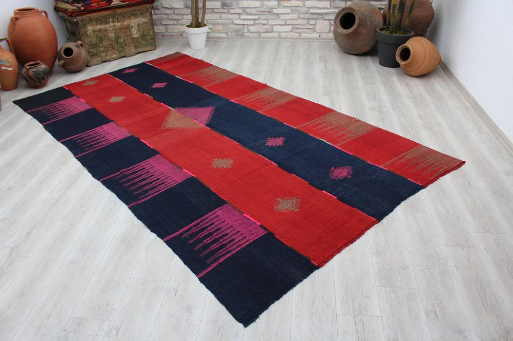 Vintage Kilim -matto 337cm x 193cm Valmistettu Turkissa